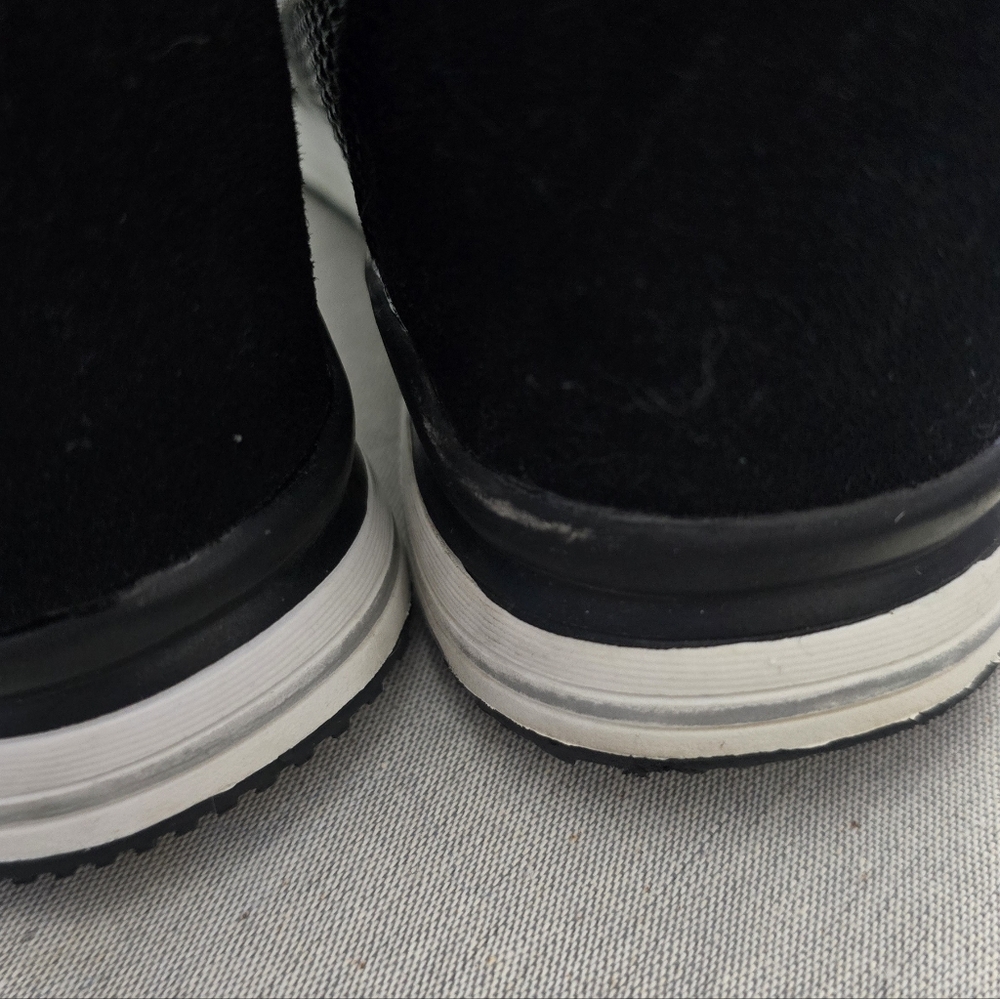 Women's Black and White Mesh Sneakers - Classic Casual Comfort - Picture 9 of 16